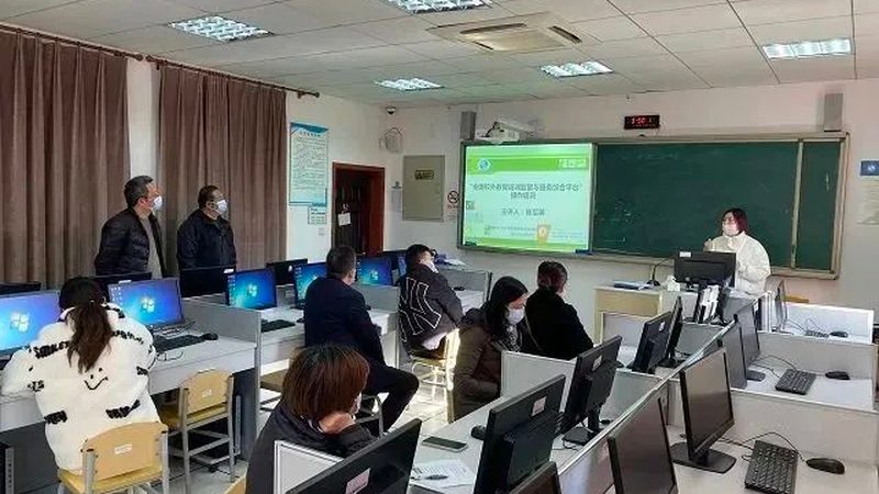 心理咨询师资格证报考流程：关键步骤与注意事项**